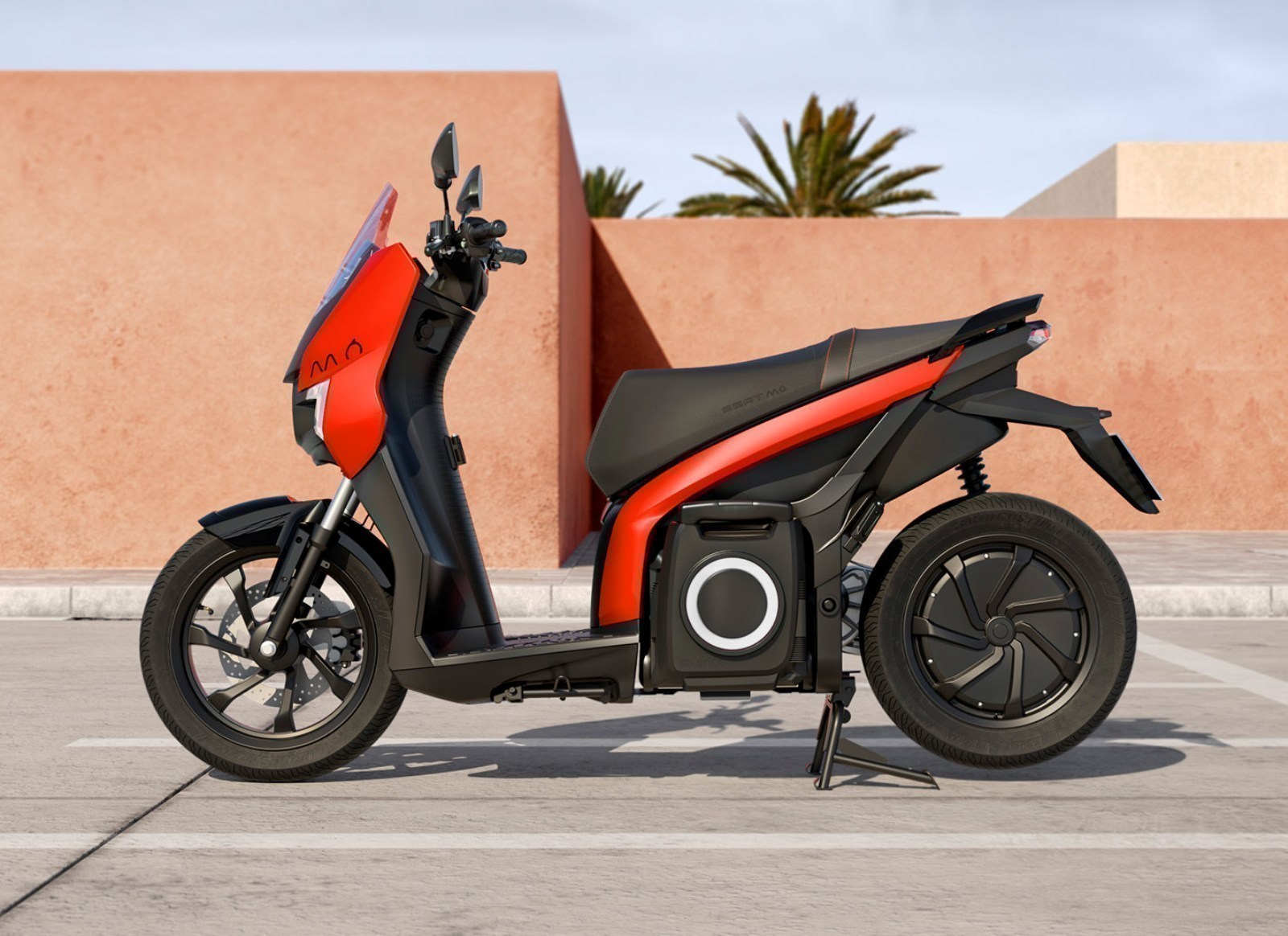seat-mo-escooter125-performance-electric-motorcycle-battery-removable-vie.jpg
