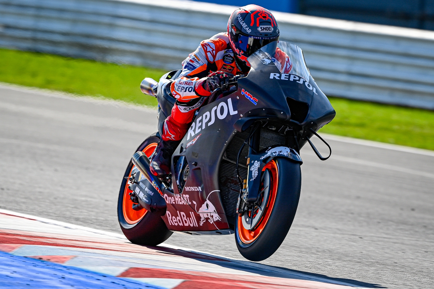 Misano-Test-Telikoi-Xronoi-Marquez-rth4.jpg