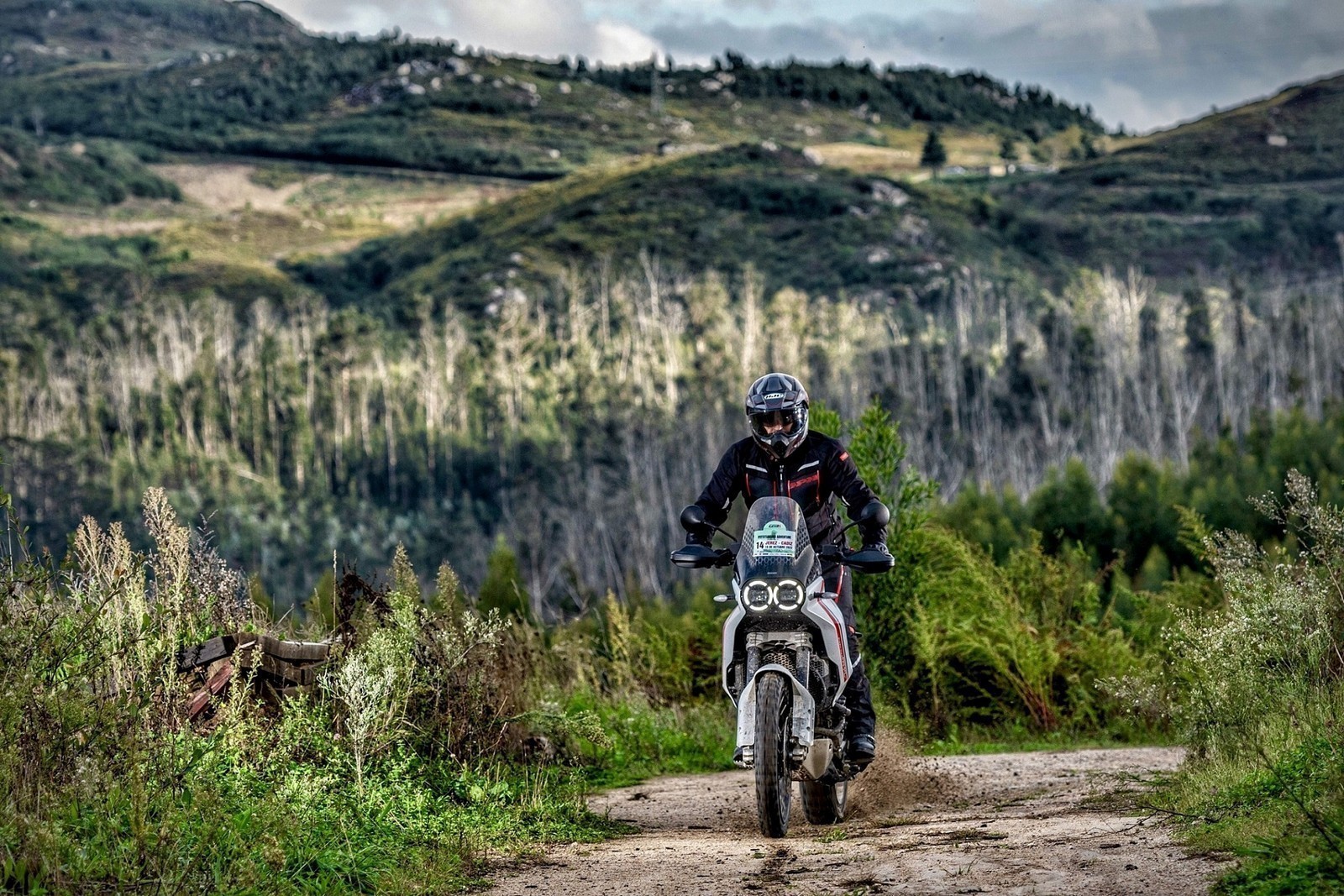 Moto_turismo_Adventure_Jerez2022-photo3.jpg