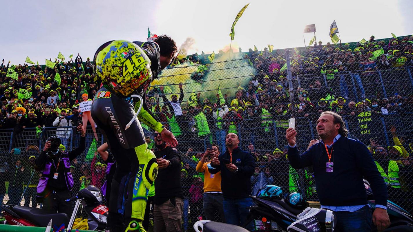 Rossi-antio-ekplhxh-synaisthima-rtb2.jpg