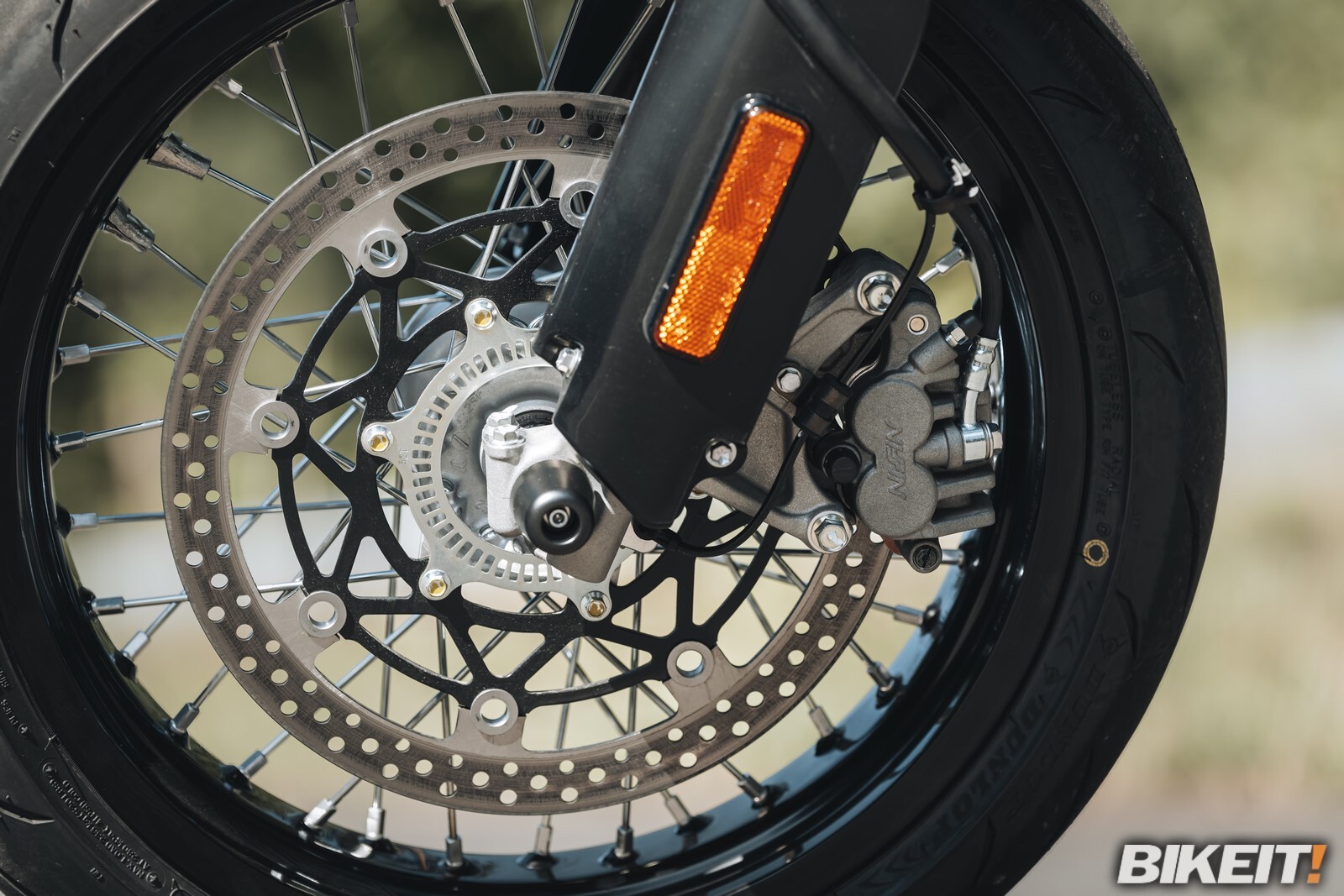 Suzuki_DR-Z4SM_250719__AMY3814_-_web.jpg