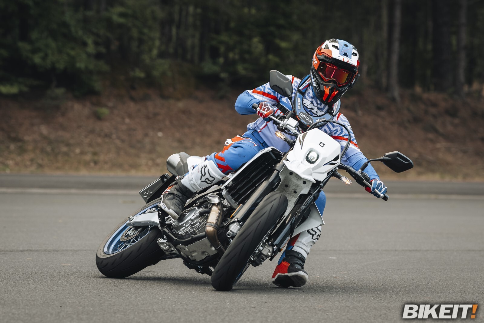 Suzuki_DR-Z4SM_250721__AMY5525_-_web.jpg