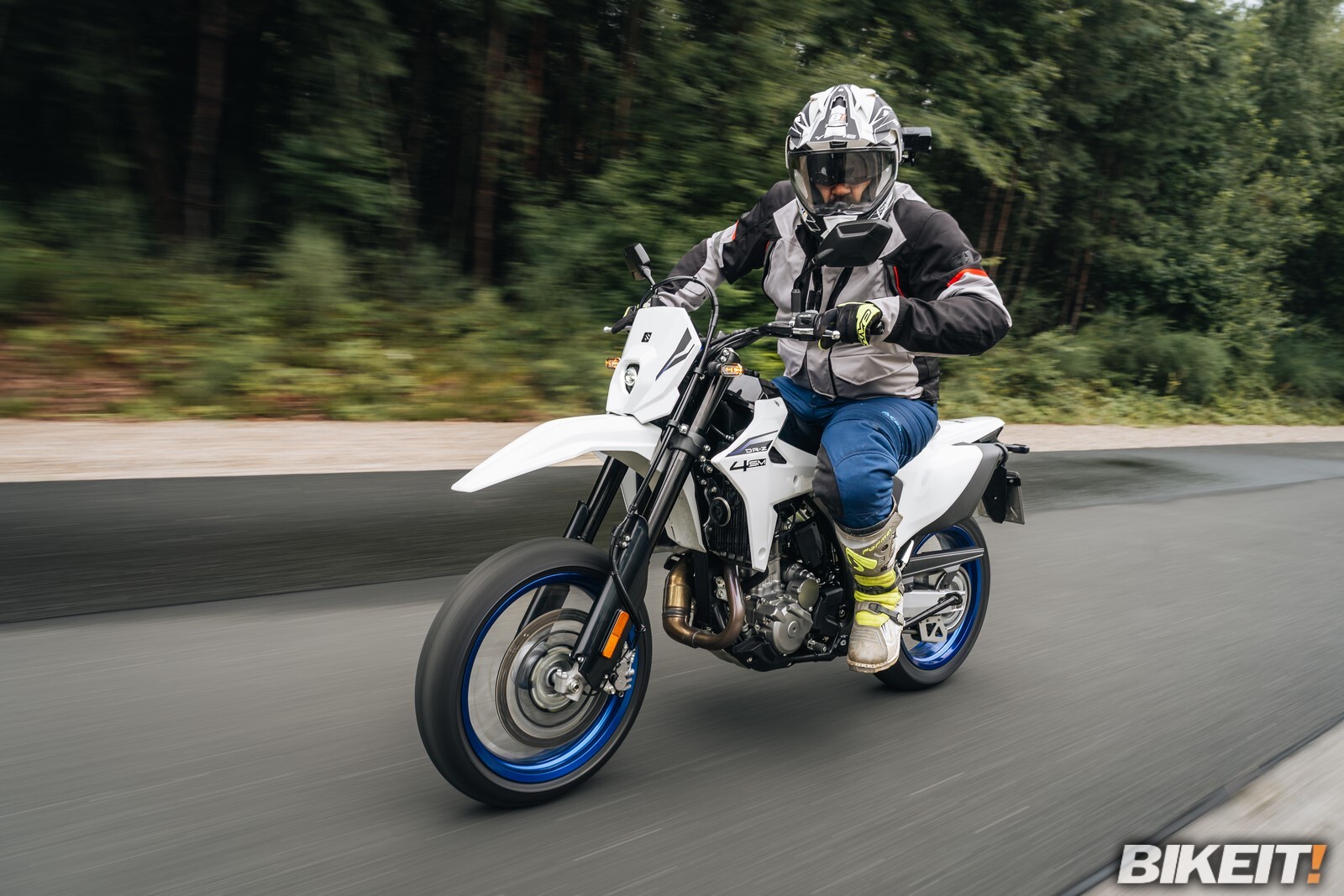 Suzuki_DR-Z4SM_250725_KWE5858_-_web.jpg
