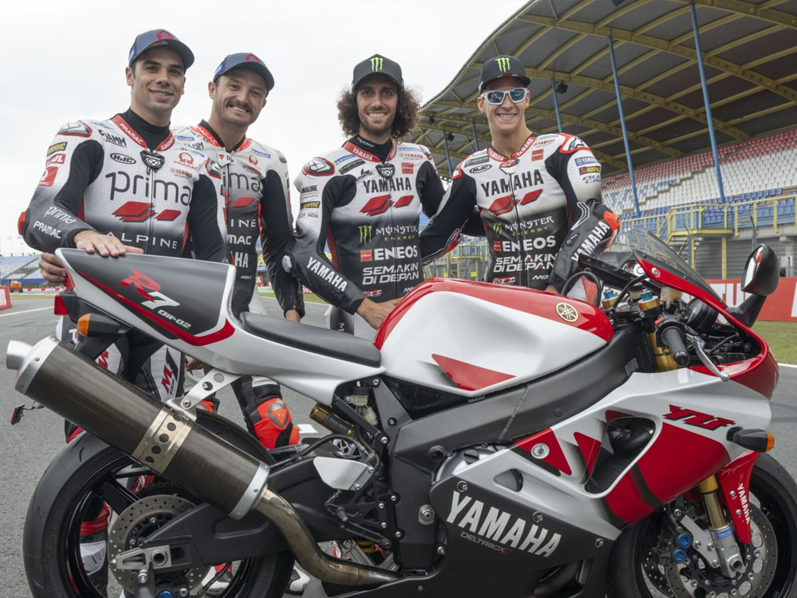 YAMAHA70C.jpg
