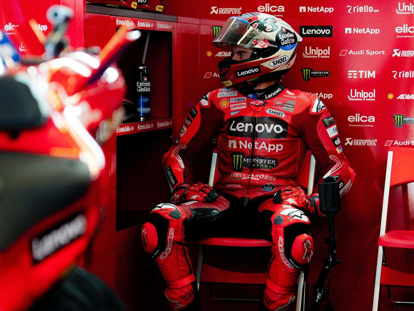 cota25c.jpg