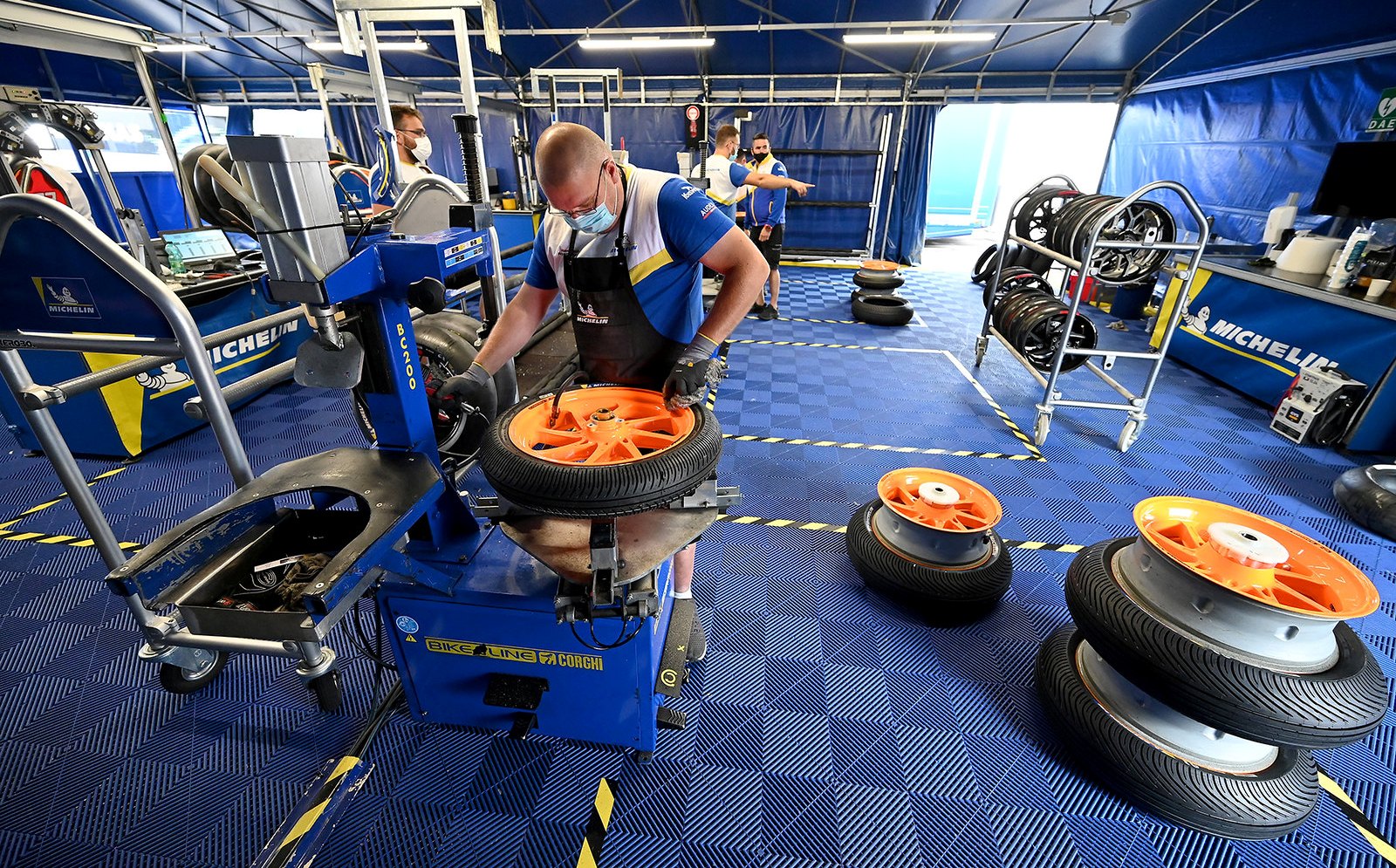 disforia-neura-pira-Michelin-Silverstone-2021-asd4.jpg