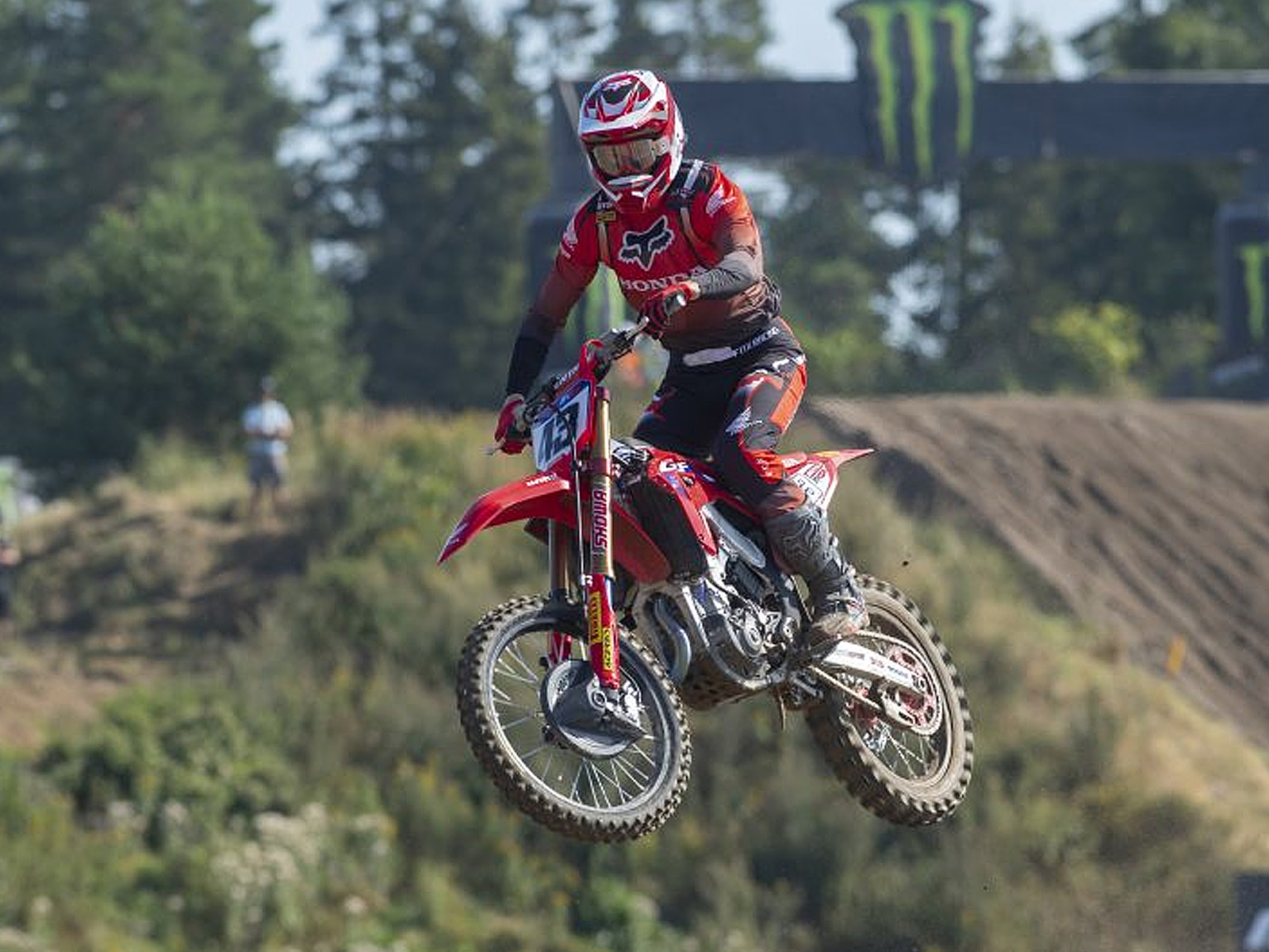 hrcmx1.jpg