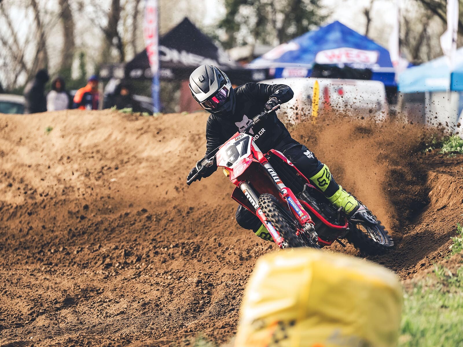 lrin25ktm4.jpg