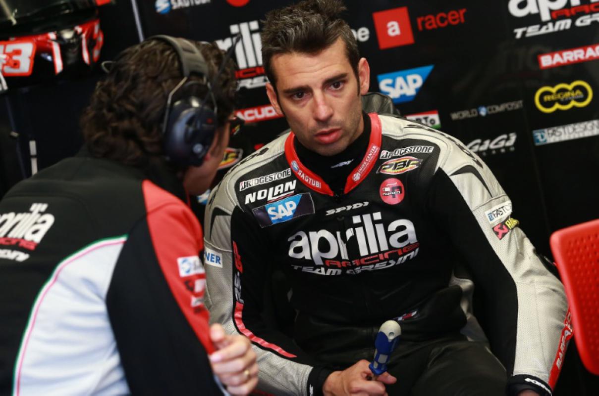 melandri_Aprilia_15.jpg