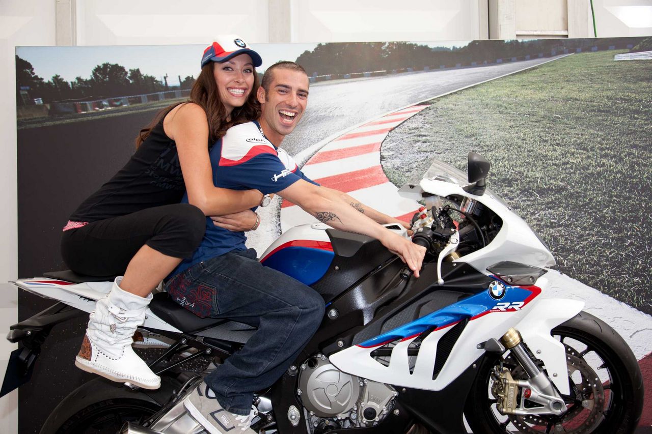 P90099621 bmw motorrad days 2012 manuela raffaetta and marco melandri 07 2012 2250px