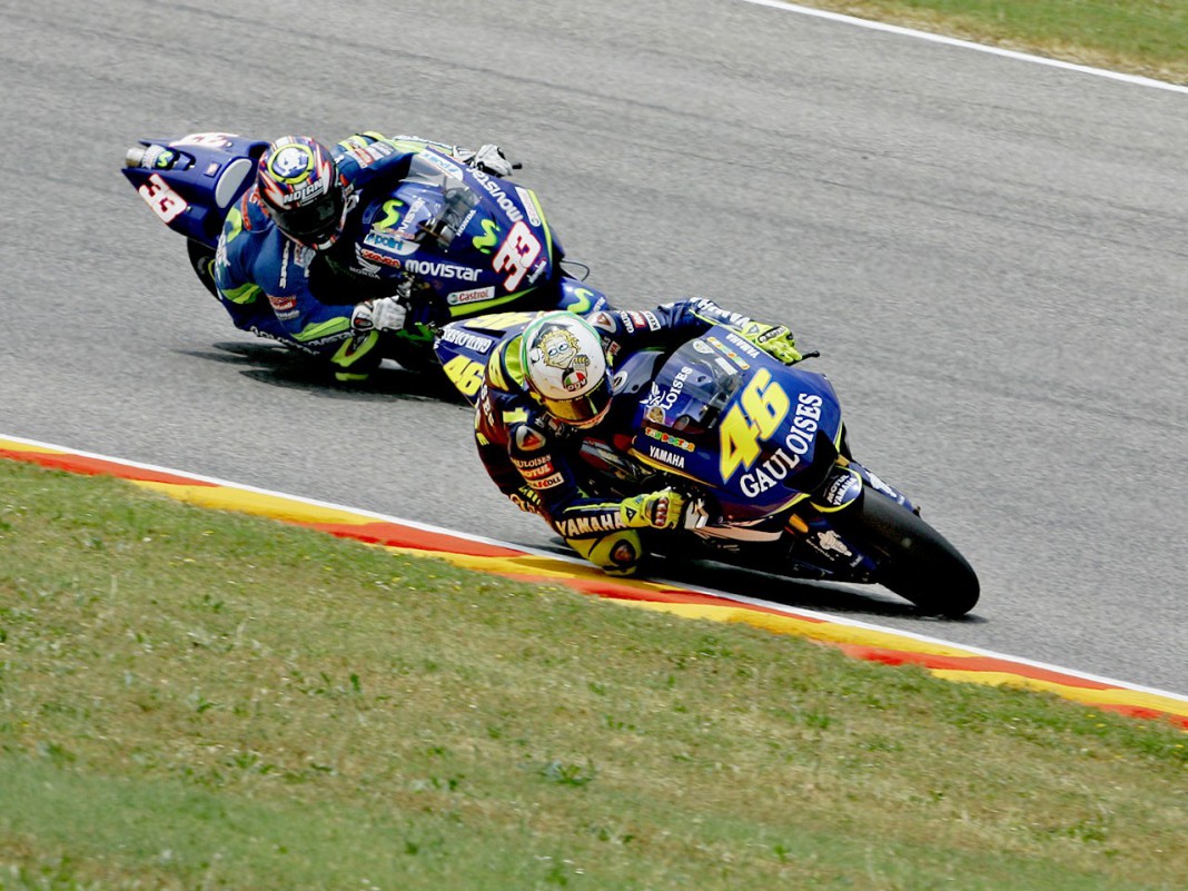 rossi.melandri.2005.gallery full top lg