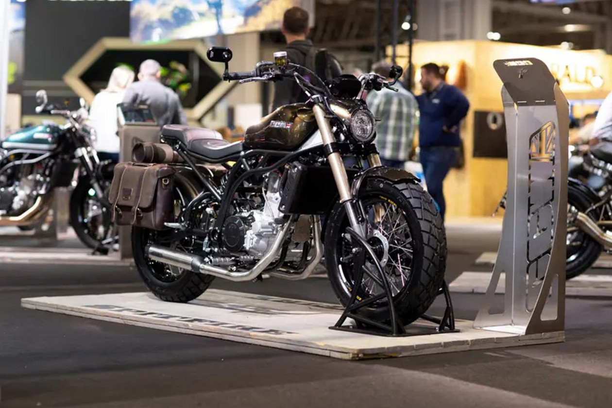 ccm cruiser