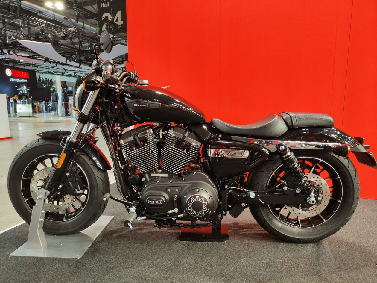 swm custom v1200