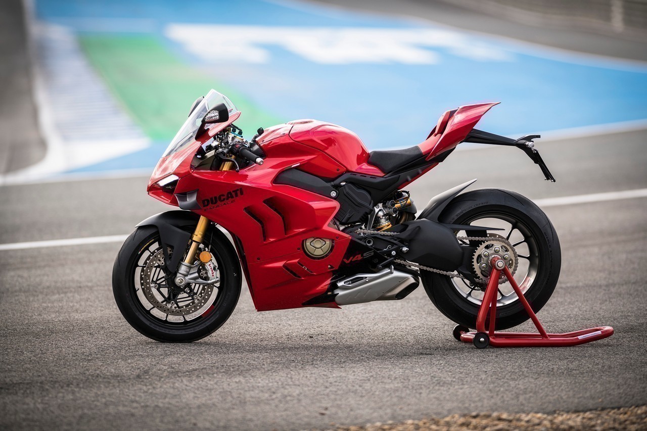 ducati panigale v4