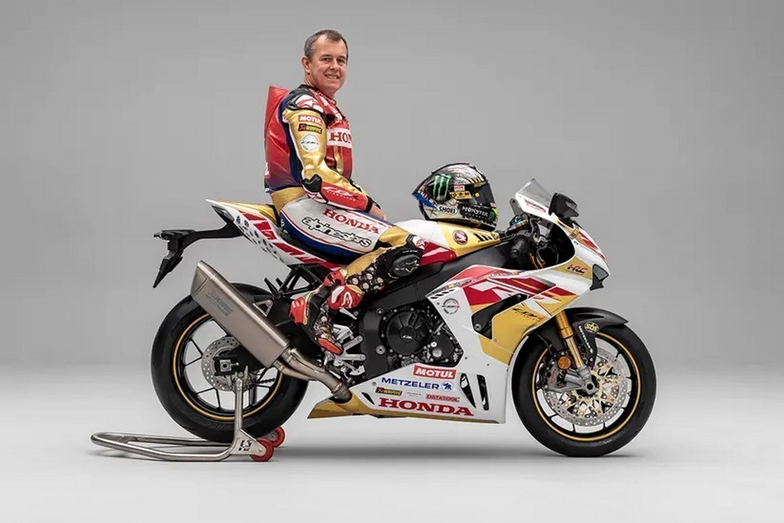 honda cbr1000rr r fireblade sp john mcguinness