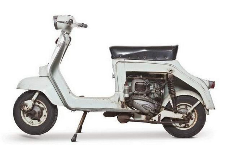 afieroma scooter ducati 8