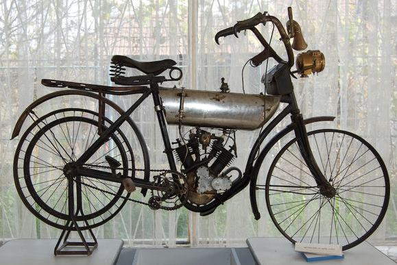 Husqvarna Moto Reve 19102