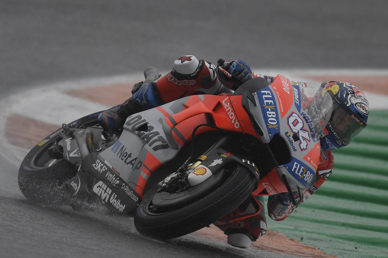 MotoGP 2018, 19ος αγώνας, Valencia (Ισπανία) - O Dovi επιπλέει στη βροχή