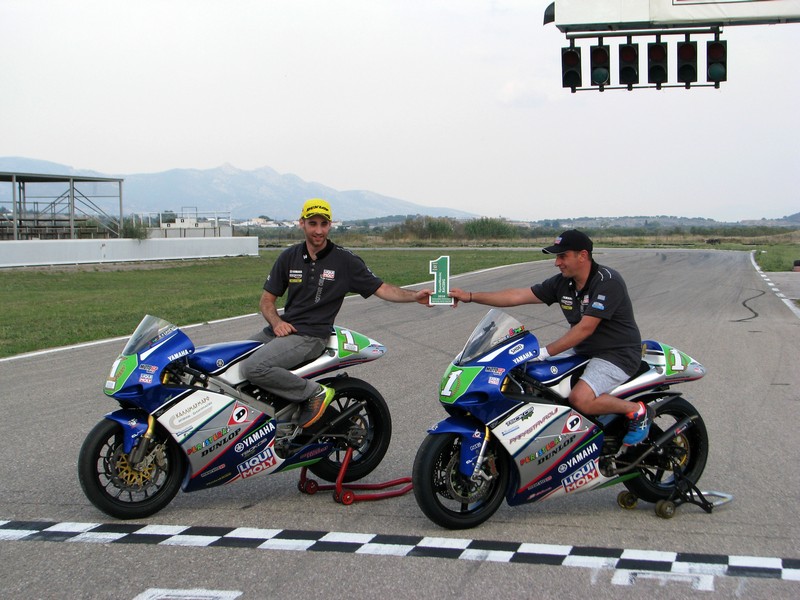 Yamaha Tsokos Racing: Τίτλος στα Racing 250 με τον Λέανδρο Ντότσικα