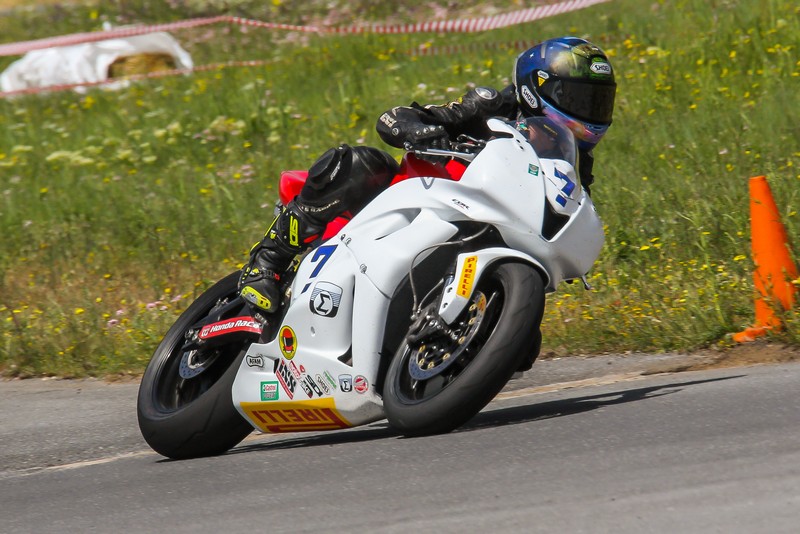 Honda: 1η &amp; 3η θέση στα Supersport στην Τρίπολη