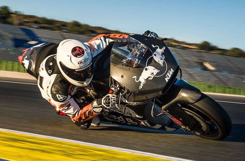 KTM RC16. Νέες δοκιμές στη Valencia