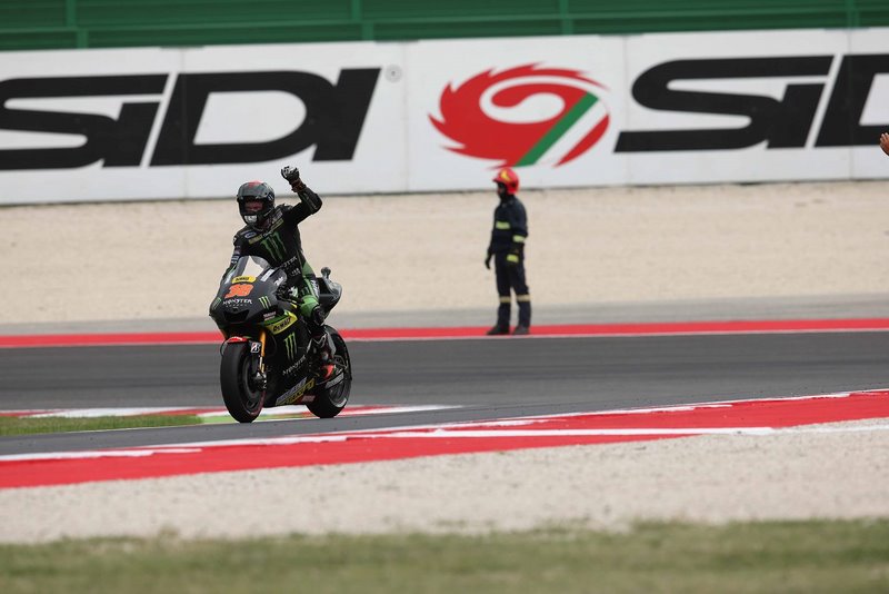 Bradley Smith και Sidi