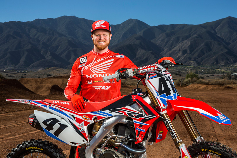 Μετά από 10 χρόνια μαζί, ο Trey Canard αποχαιρετά τη Honda για την ΚΤΜ