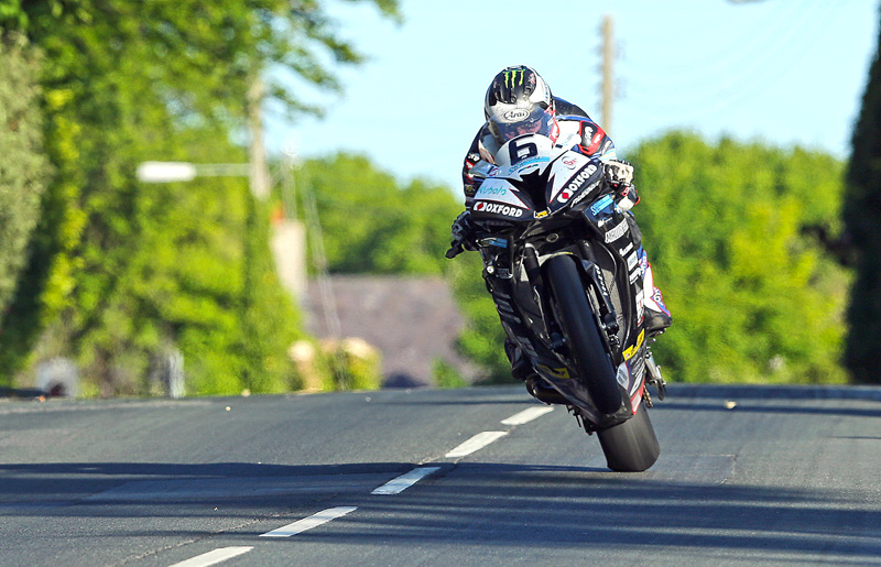 IOMTT: Δείτε τον ταχύτερο γύρο στην ιστορία, με τον Michael Dunlop - Video
