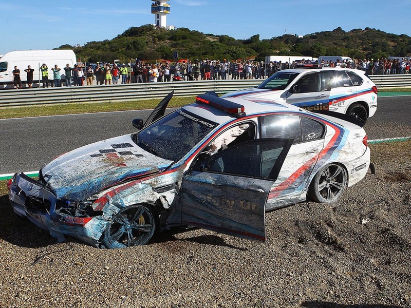 MotoGP: Ατύχημα με το αυτοκίνητο ασφαλείας στη Jerez