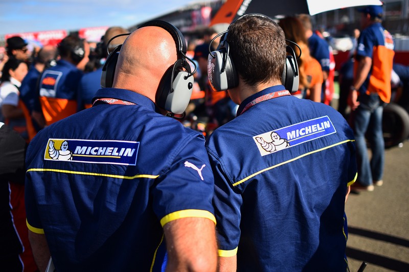 michelin motogp 2017 valencia 4