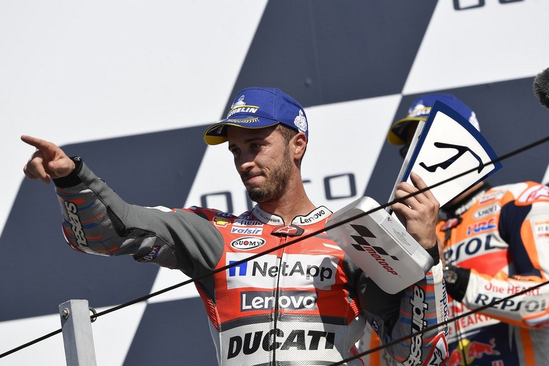 Νίκη για Ντοβιτσιόζο και Ducati στο San Marino