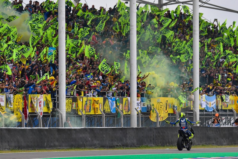valentino rossi giros tou kosmou9