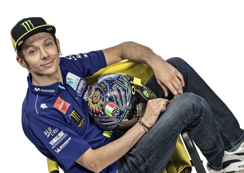 valentino rossi racing 2
