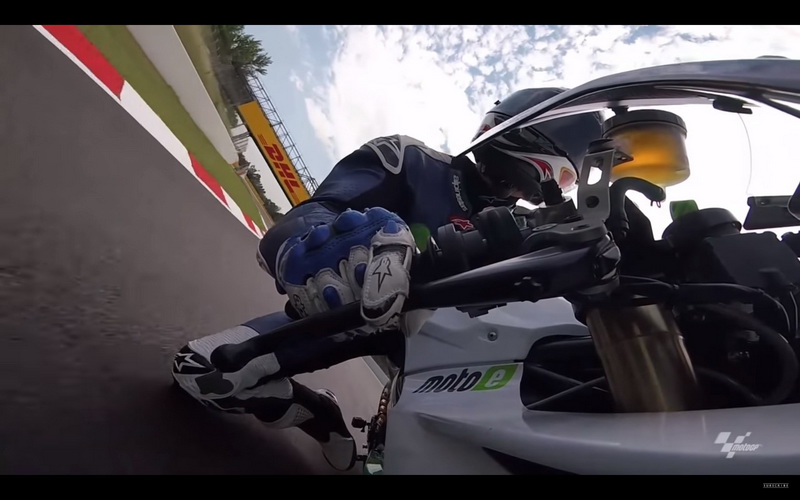 Video – Ο Alex Crivillé δοκιμάζει την αγωνιστική Moto E στο GP της Καταλονίας