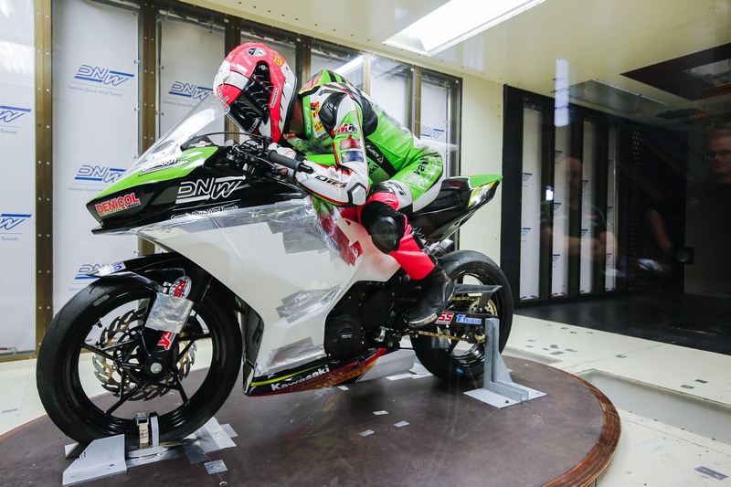 kawasaki ninja400 windtunnel 7