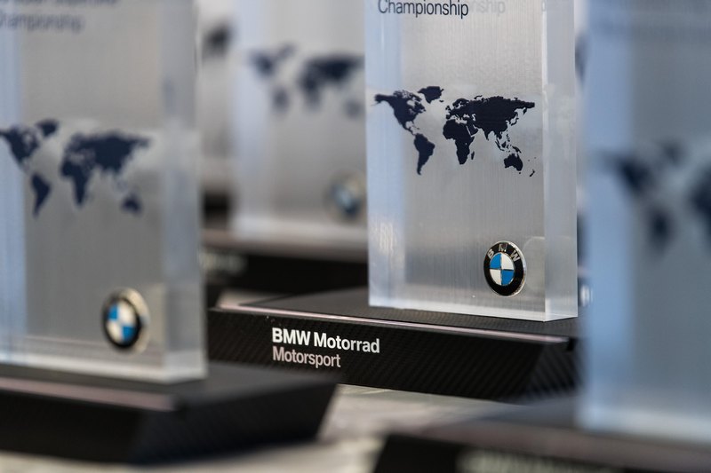 BMW Motorrad Race Trophy: Αγωνίζεσαι με BMW και επιβραβεύεσαι