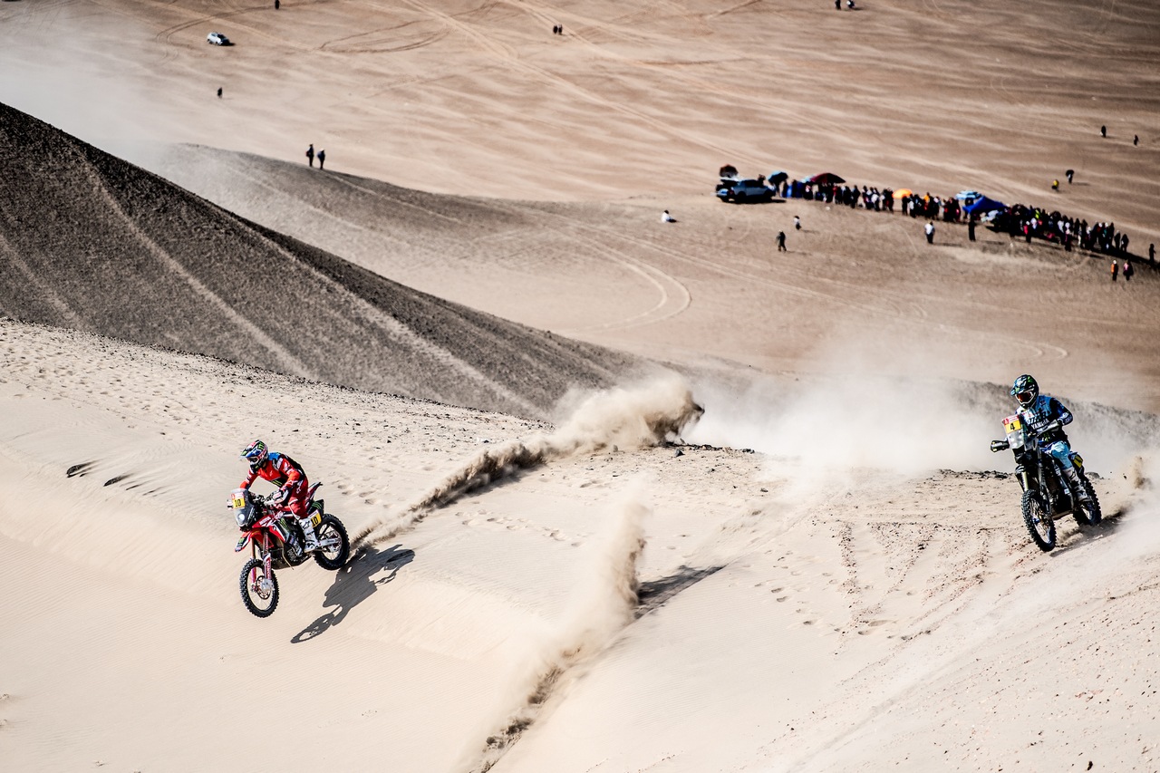 rally dakar 2020 paravola 11.jpg