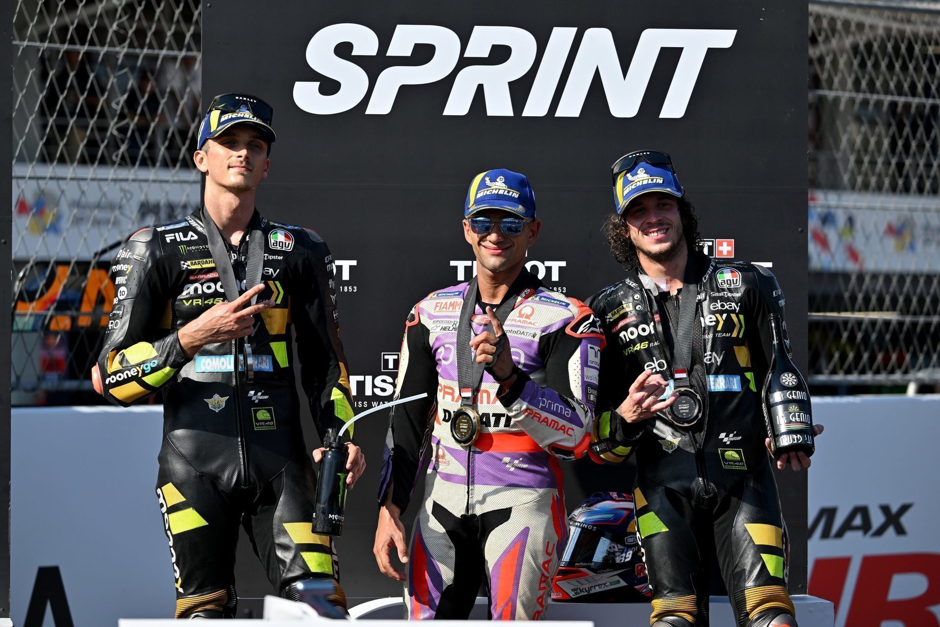 luca marini ita jorge martin spa marco bezzecchi ita sprint podium motogp