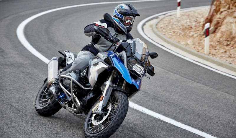 BMW Motorrad - Οι καλοκαιρινές προσφορές συνεχίζονται
