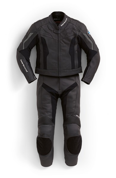 P90329060 highRes bmw motorrad suit ro