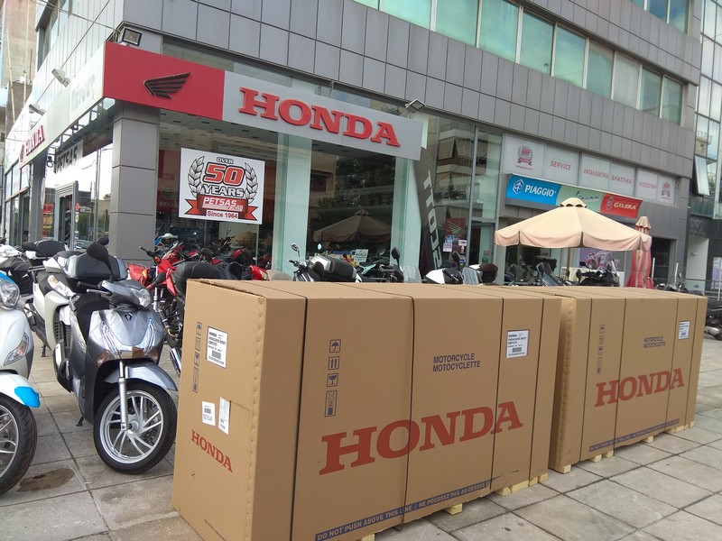 Honda Forza 300 – Κατέφθασε και σας περιμένει στη Moto Petsas