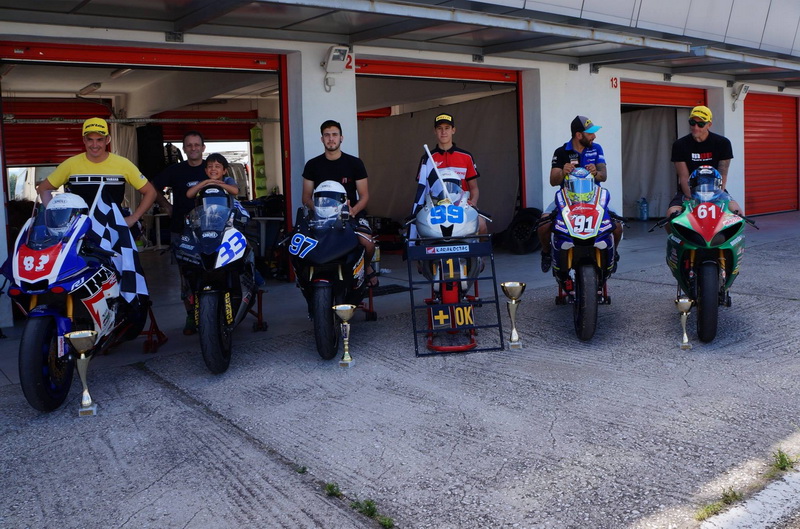 greek team3