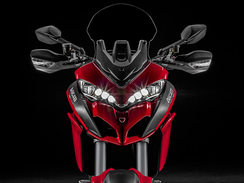 H Ducati στην έκθεση ΑΥΤΟΚΙΝΗΣΗ 2015