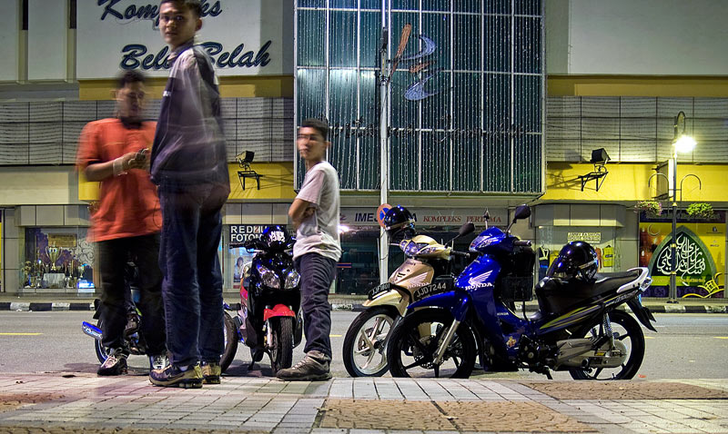 Νομιμοποίηση αγώνων δικύκλων στους δρόμους της Μαλαισίας;