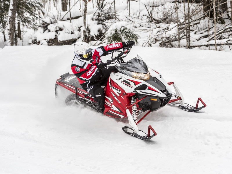 Yamaha Sidewinder Turbo 2017 snowmobile