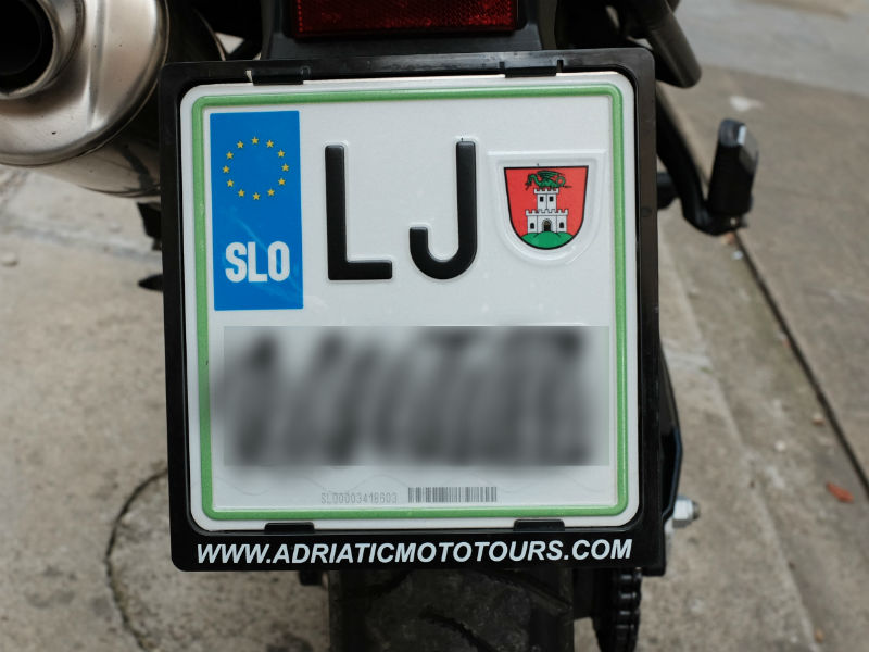 slo number plate