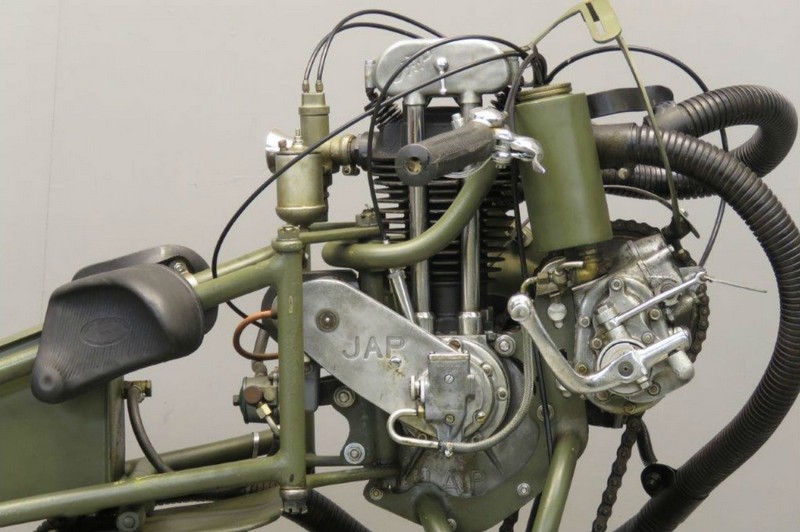 moto chenille 4