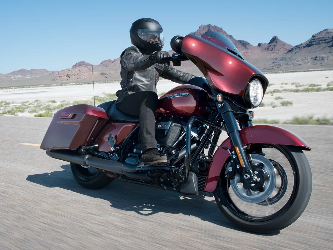 HarleyDavidson To Demo Truck έφτασε στην Ελλάδα! BIKEIT!