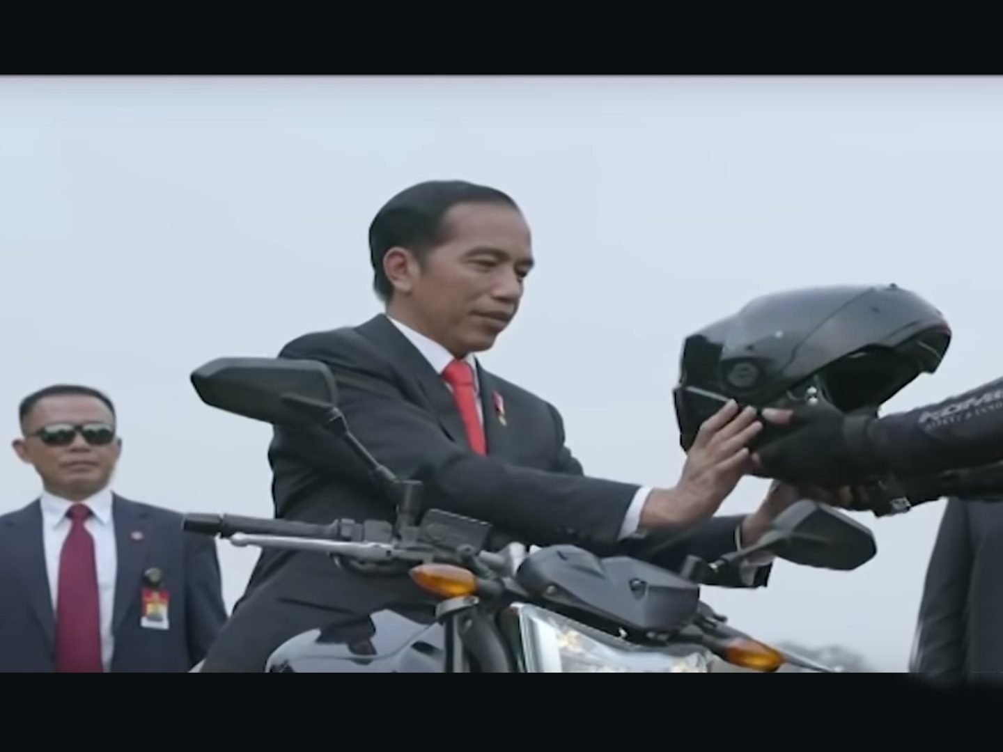 Ο πρόεδρος της Ινδονησίας είναι… μοτοκάγκουρας!