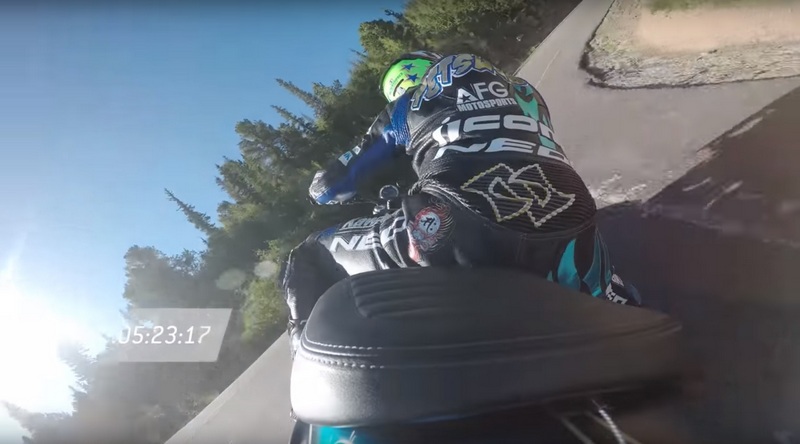 Βίντεο - Η ανάβαση του Pikes Peak με Kawasaki Z900RS